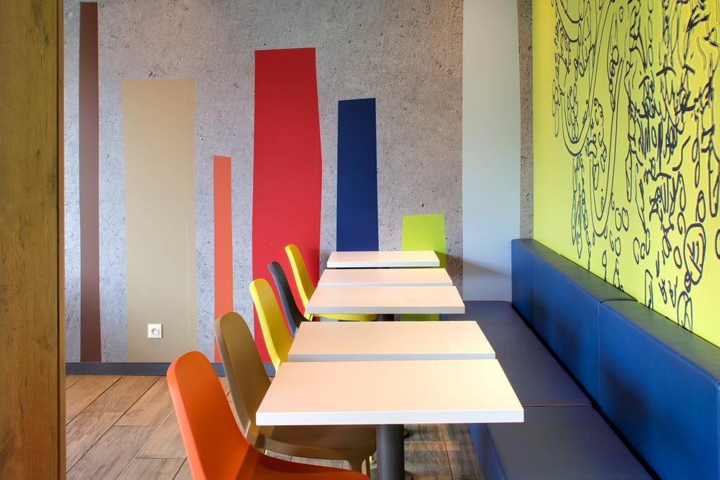 Ibis Budget Montceau Les Mines Eksteriør billede
