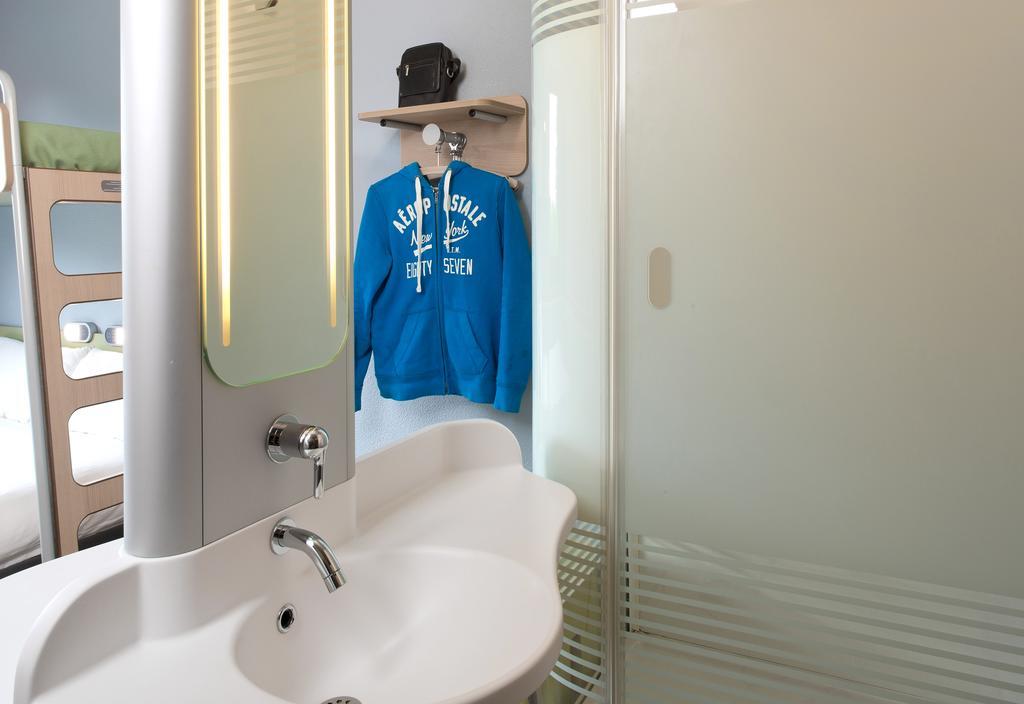 Ibis Budget Montceau Les Mines Eksteriør billede