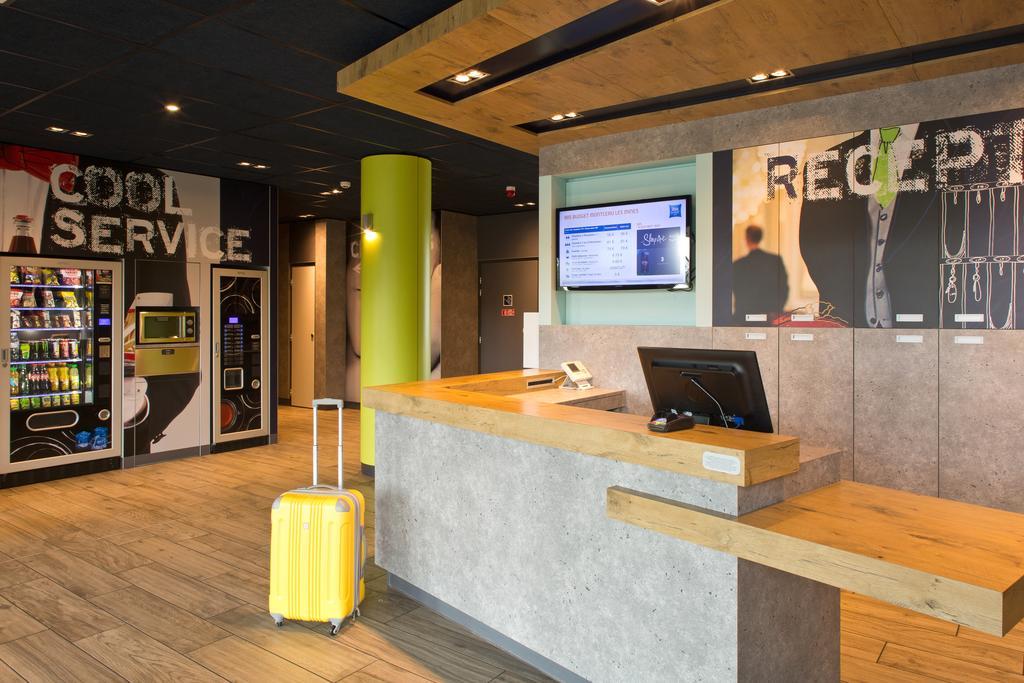 Ibis Budget Montceau Les Mines Eksteriør billede