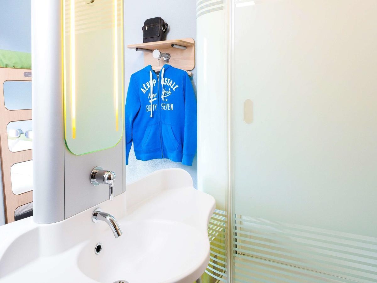 Ibis Budget Montceau Les Mines Eksteriør billede